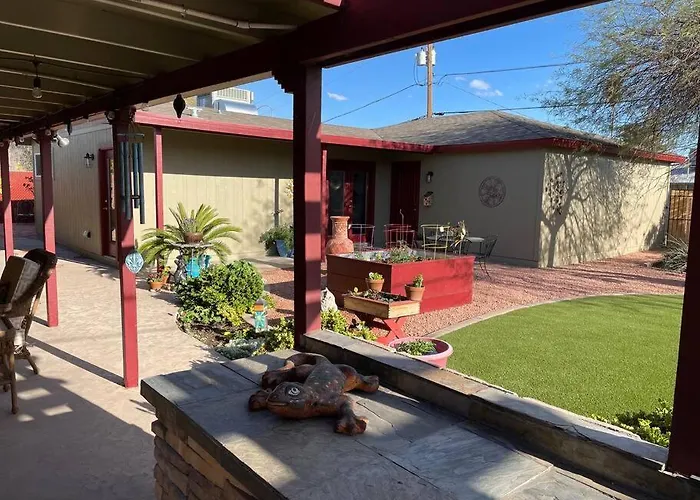 Encanto Cactus Flower Casita Holiday home *