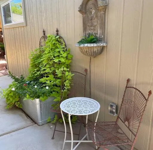 Encanto Cactus Flower Casita Holiday home
