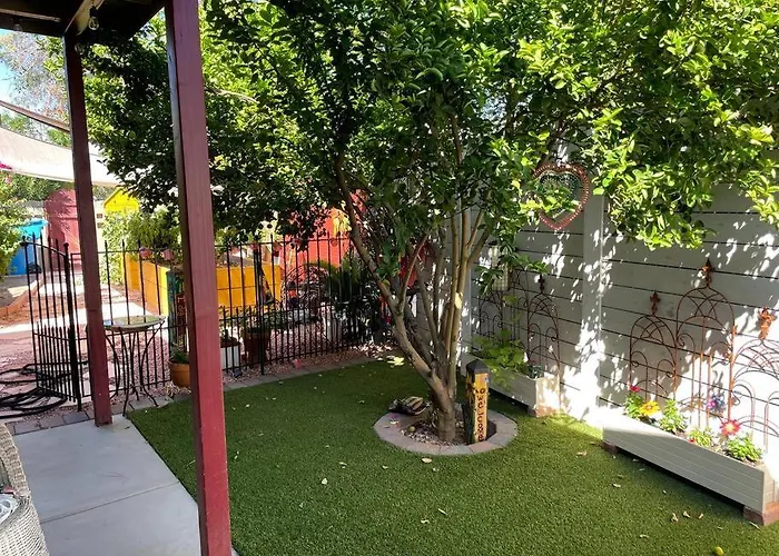 Encanto Cactus Flower Casita Holiday home *